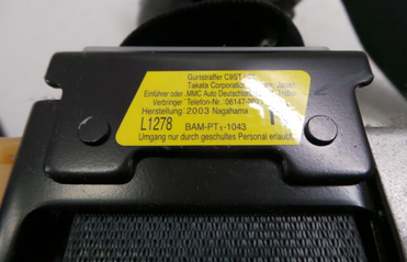 Mitsubishi Lancer CS Limo Bj.05 Sicherheitsgurt vorn rechts mit Gurtstraffer